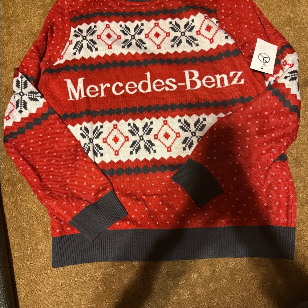 Mercedes Benz Seeatshirt